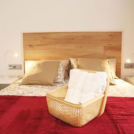 Hostal Gracia บาร์เซโลนา ภายนอก รูปภาพ