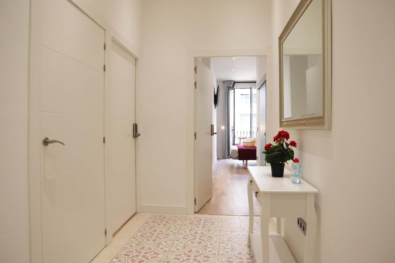 Hostal Gracia บาร์เซโลนา ภายนอก รูปภาพ